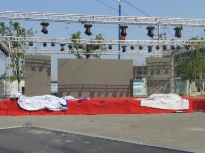 LED全彩顯示屏能否使用太陽(yáng)能？